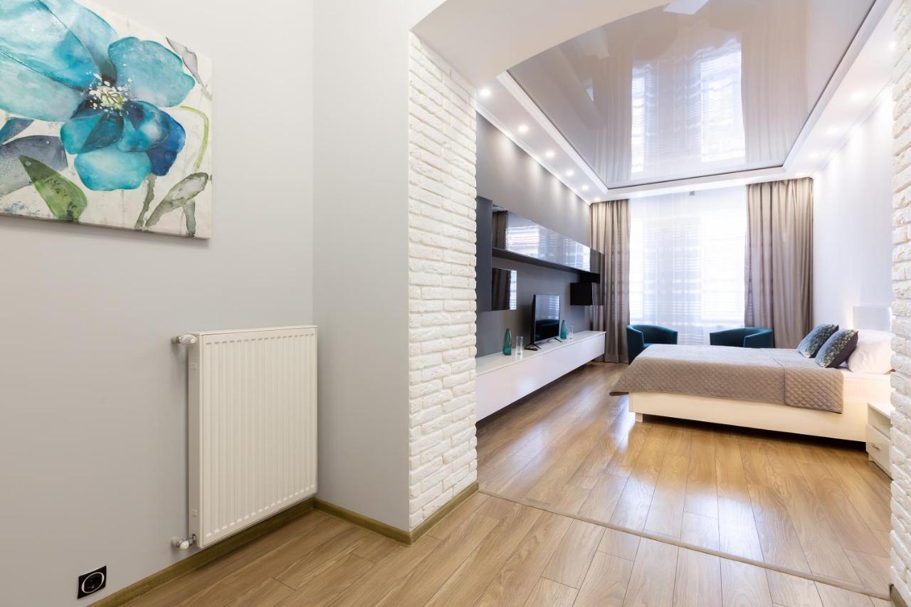 Best Apartment Kulisha 22 Lviv Kültér fotó