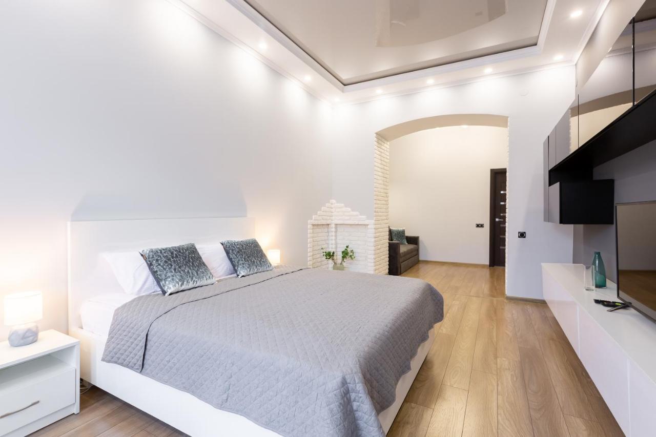 Best Apartment Kulisha 22 Lviv Kültér fotó
